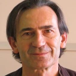 Benoit-PEETERS-253×300